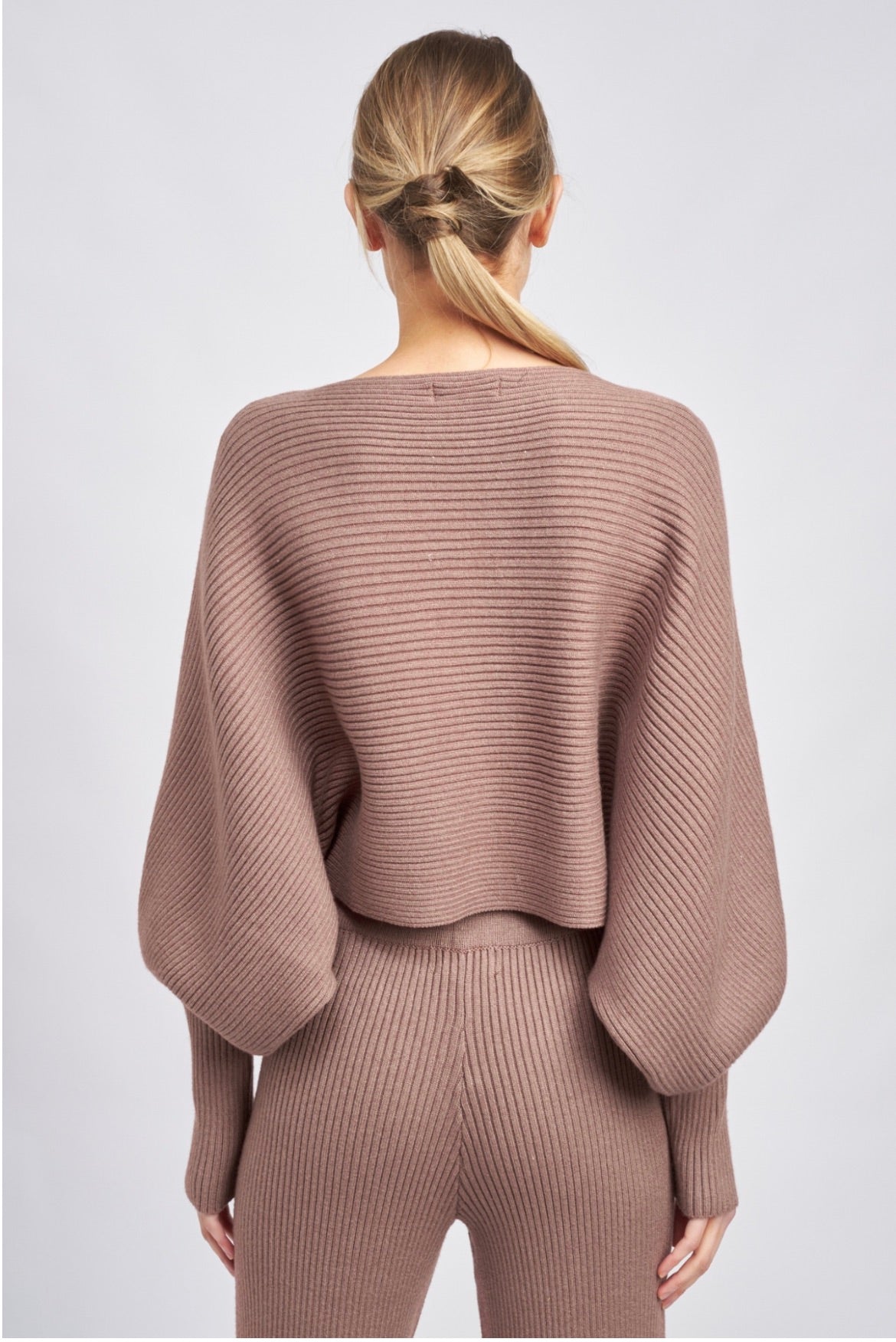 Knit Pullover