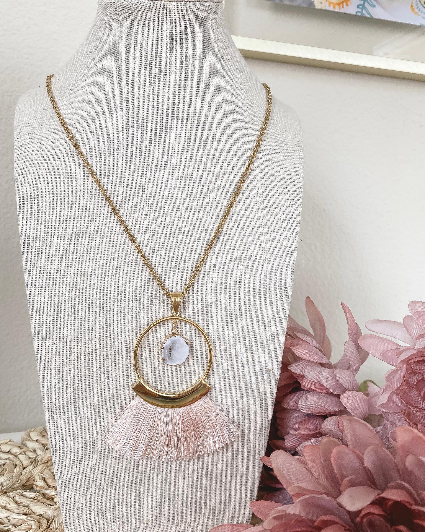 Kinsley Armelle Punch Fringe Necklace
