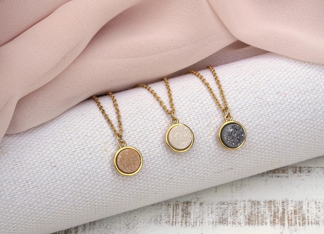 Kinsley Armelle Stormy Necklace