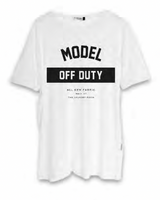 Model Off Duty Uniform Oversized Tee